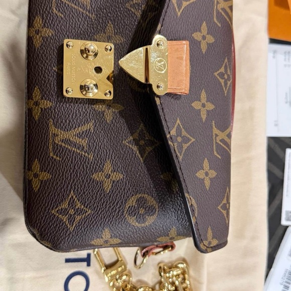 Louis Vuitton Brown Monogram Crossbody Bag - Picture 3 of 5